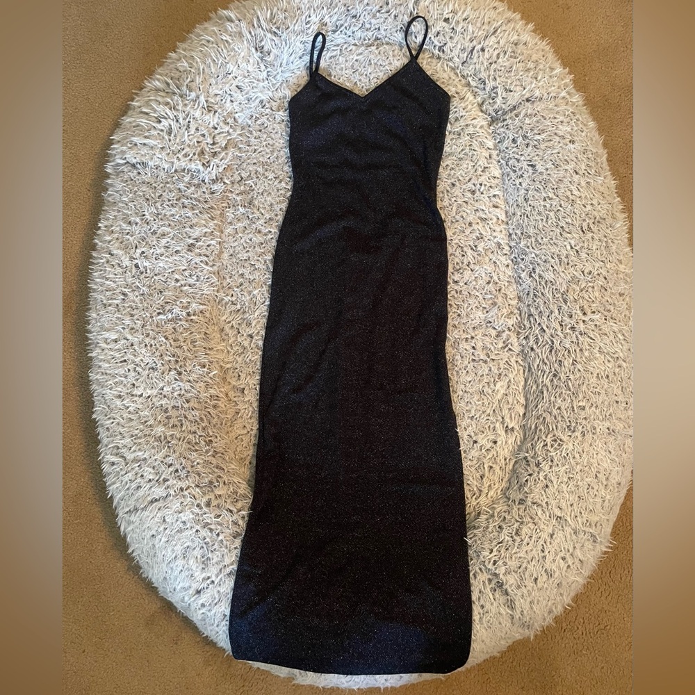 Women’s Haute Monde Maxi Dress Adjustable thin straps with slit size Medium